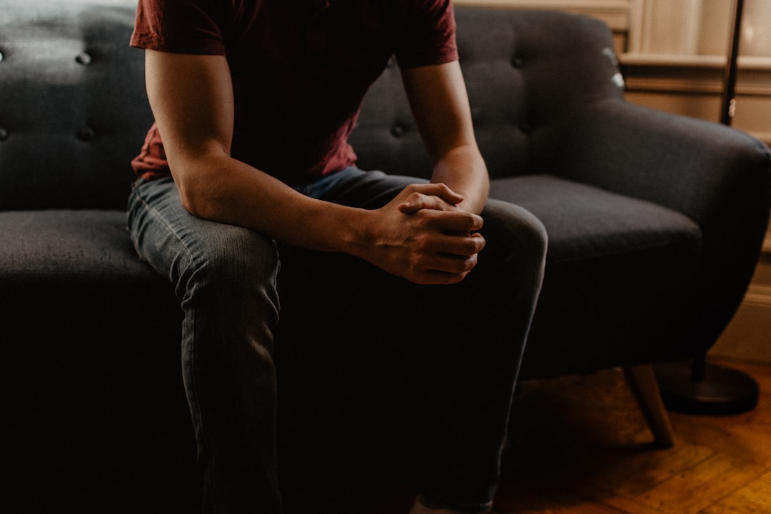 Psychoanalytic Therapy Explained: What It Is, How It Works, and Who It Suits